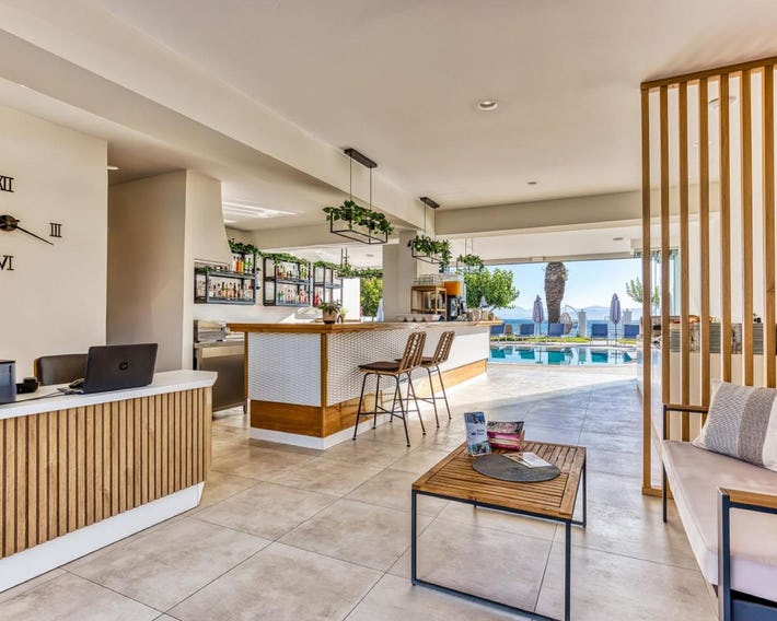 Sirocco Hotel