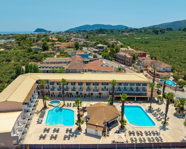 Blue Palm Hotel