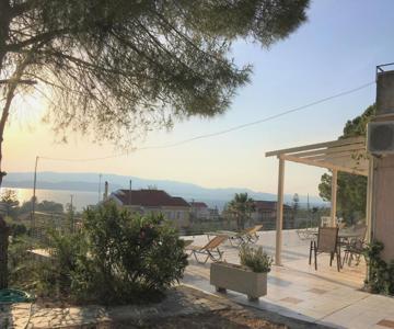 Despina Studios And Apartments