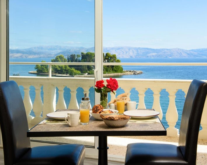 Pontikonisi Hotel & Suites-Adults Only