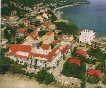 Louisa Apartments