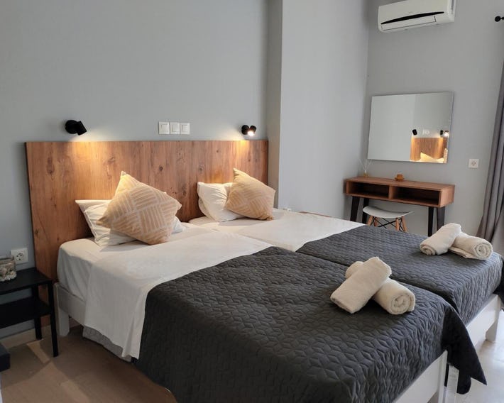 Valentinos Apartments