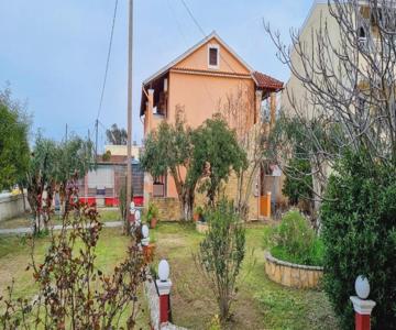 Anna Garden Sidari