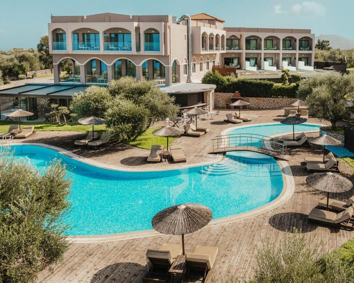 Elegance Luxury Executive Suites - Adults Only
