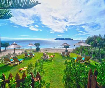 Villa Andriana & Villa Elena - Beachfront Pool Villas