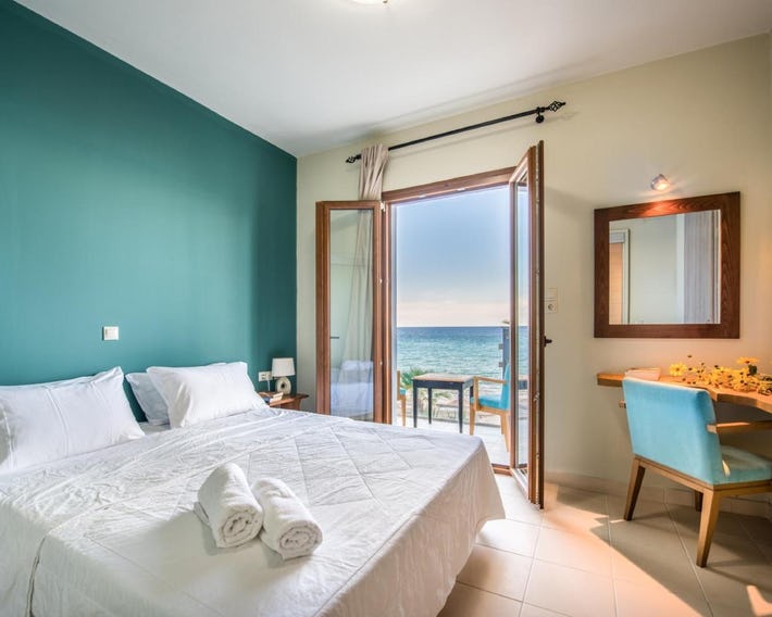 Porto Zorro Beach Hotel