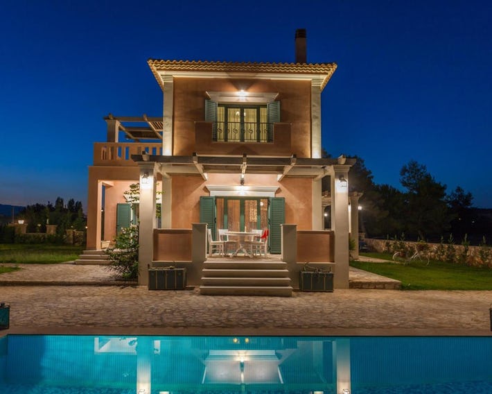Agro Art Boutique & Luxury Villas - Two Art Villas with Pools, Unique Decors, and a Treehouse Option