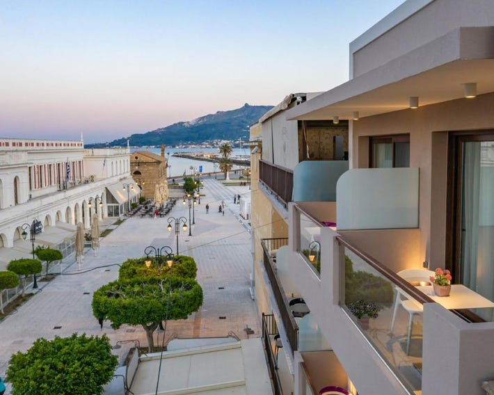Alektor Luxury Apartments