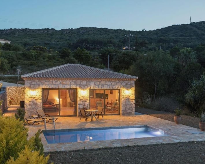 David's Villas - Private Pool & Scenic Surroundings, by ZanteWize