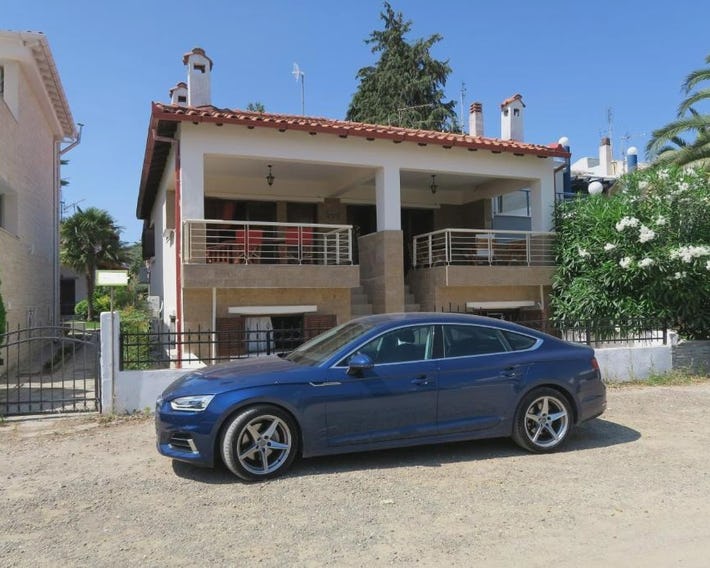 Orange_Blue_Apartment N2 near sea