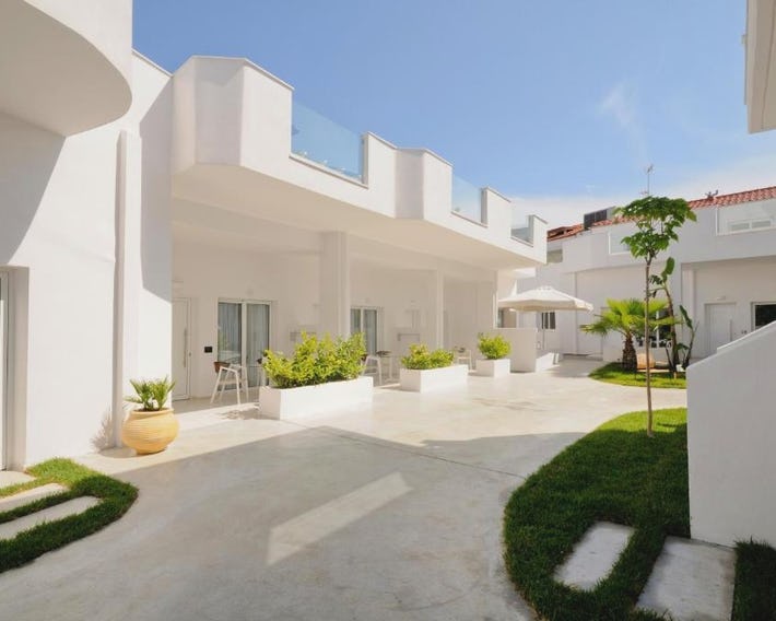 Lefko Suites