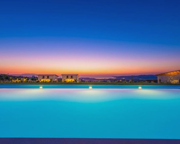 Mint Retreat Suites