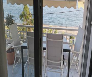 Niki's House Apartments By The Sea