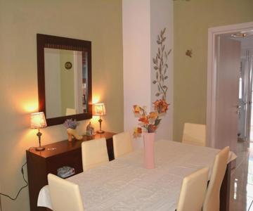 Moudania's cozy apartment