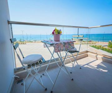 DeMare Suite - Nea Moudania