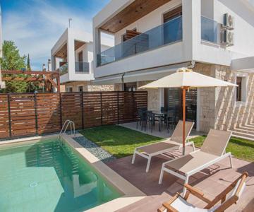 Tomy's 1 Dream Villa 2 Bedrooms With Pool