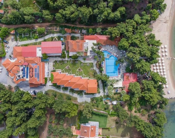 Porfi Beach Hotel