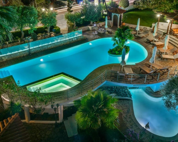 Pyrgos Hotel