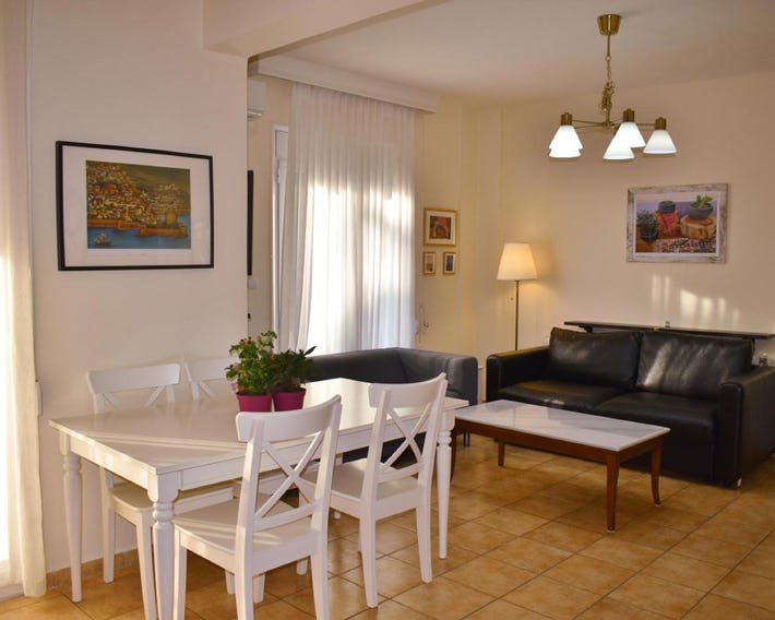 Kripis House