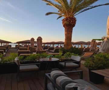Hotel Avra