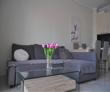 Na-Vie Sunrise Apartment by the sea