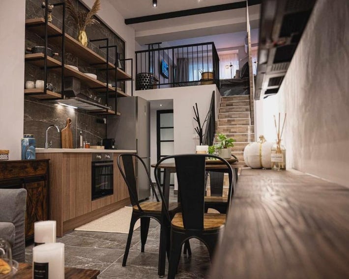 Namaste Lofts Near Seaside