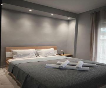 Urban Luxury Side 2