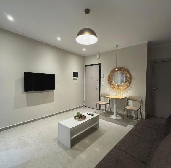 Olivia Tertseti apartment 1