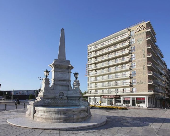 Abc Hotel