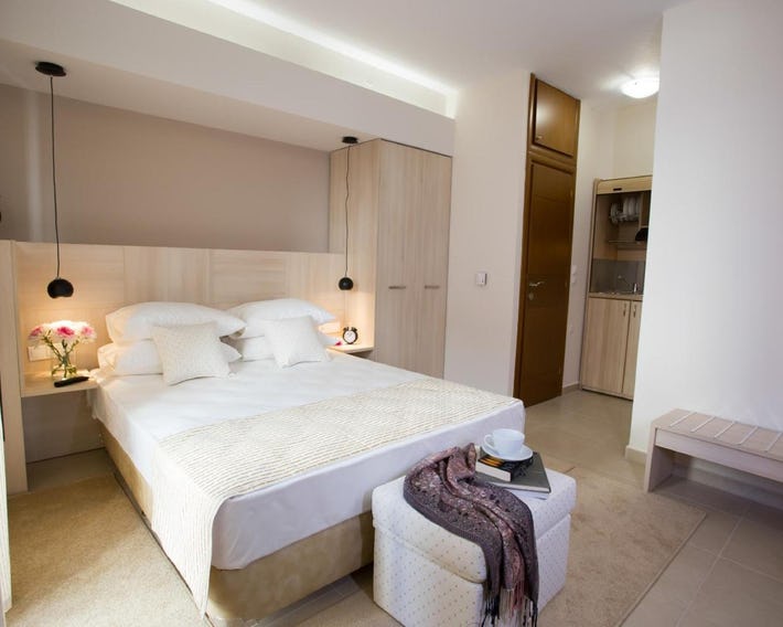 Polis Apartments