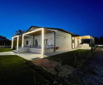 Agora Luxury Studios & Suites