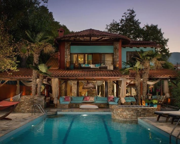Efharis Beachfront Villa
