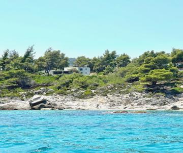 Dilean luxury villa