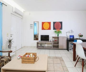 Urban comfortable apartment