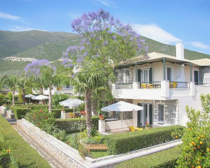 Sunny Garden Aparthotel