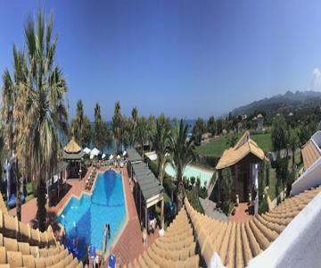 Hotel Oasis
