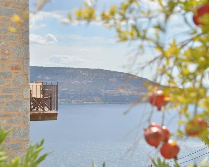 Akrolithi Guesthouse