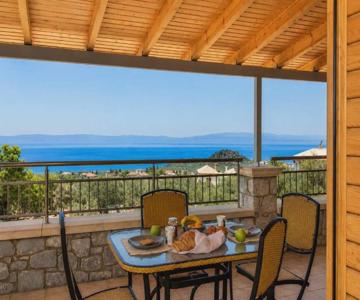 Emilia's Guest House with Sea View Balcony, Stoupa