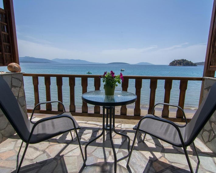 Poseidon Apartments