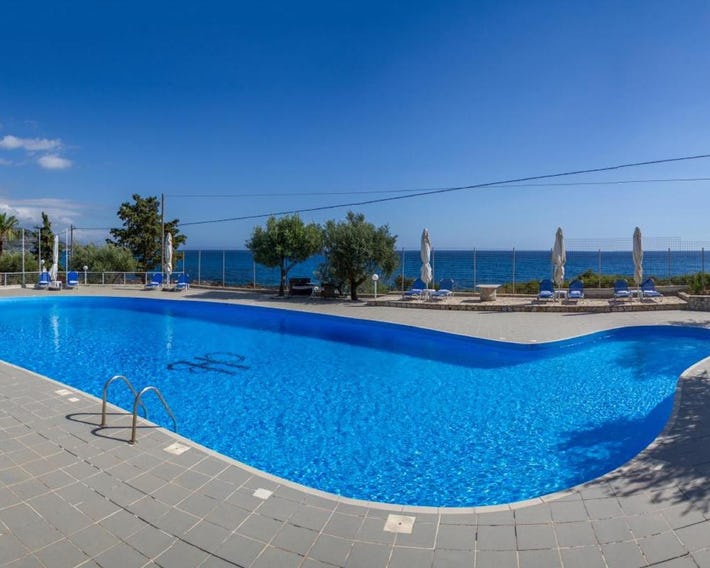 Kardamili Beach Hotel