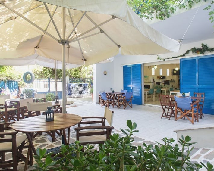 Daphne's Club Hotel Apartments