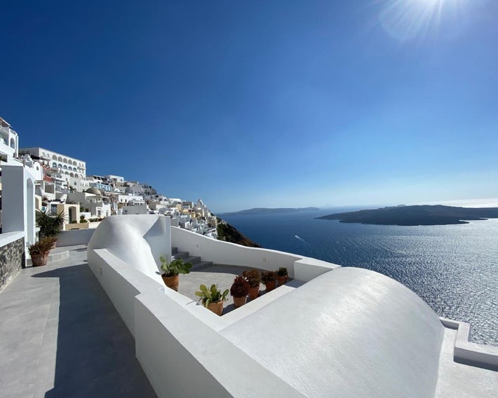 Panorama Studios & Suites