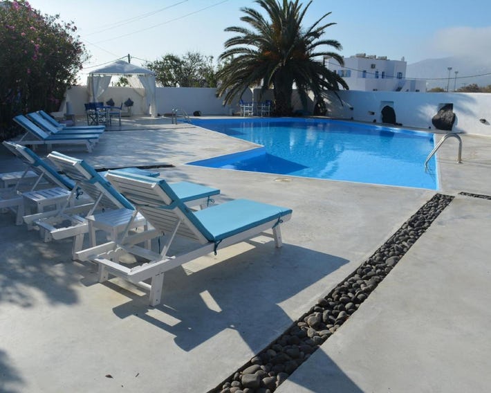 Melina Hotel
