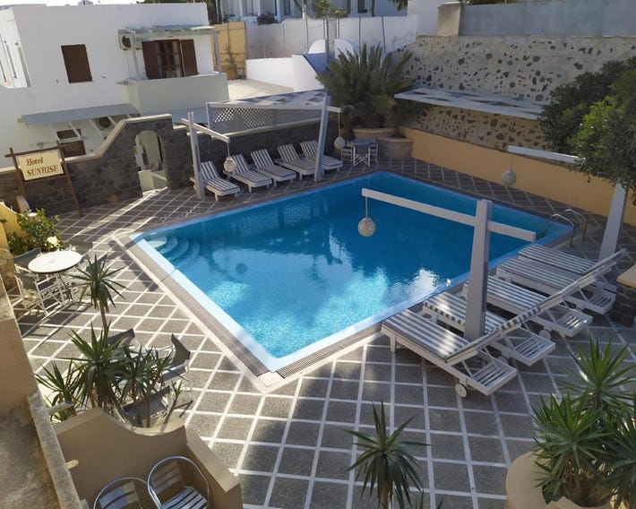 Hotel Sunrise