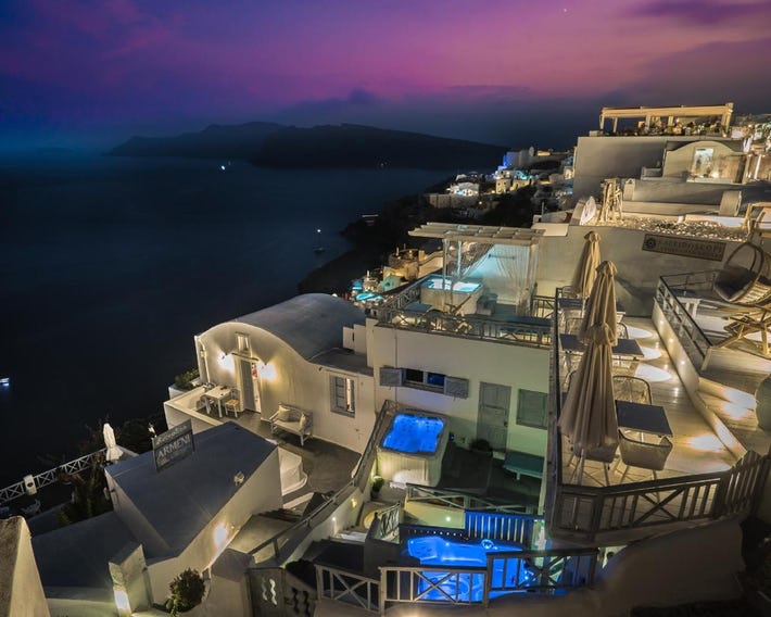 Kaleidoscope Luxury Cave Houses