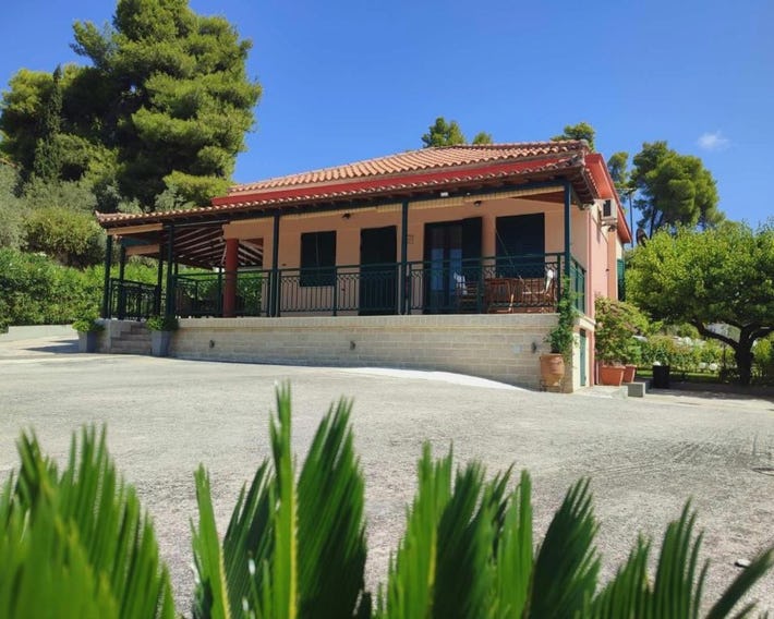 Skopelos country house Diamantis & Chrisi