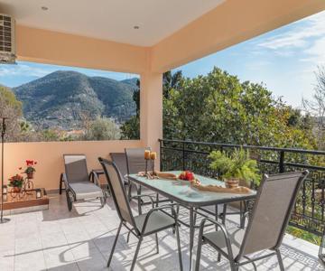 Meandros Apartment with Garden View