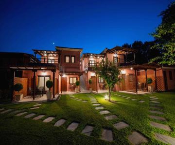 Melograno Apartments and Studios