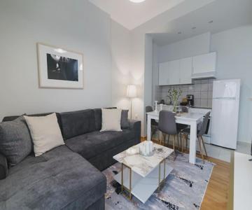 Vivian's cozy apartment