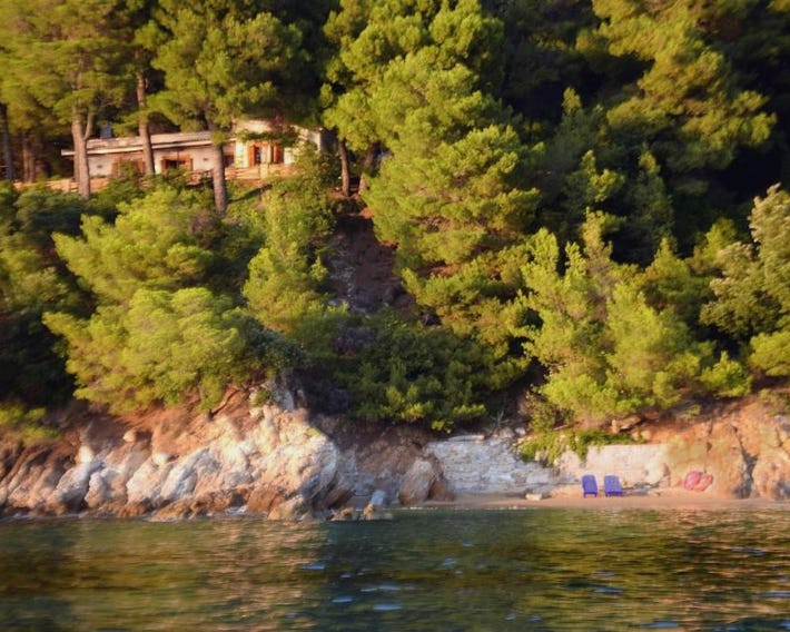 Villa Seagull Stone